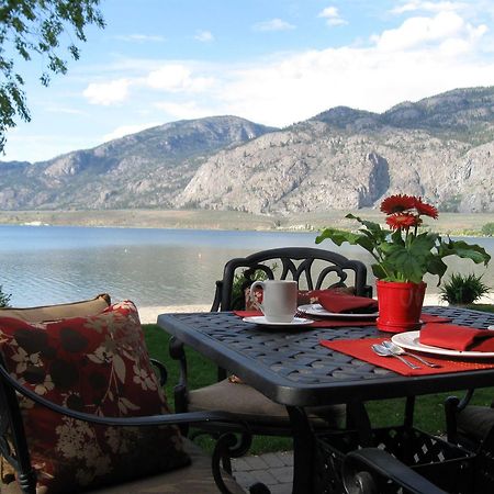 Desert Surfside Waterfront Accommodations Osoyoos Exterior photo